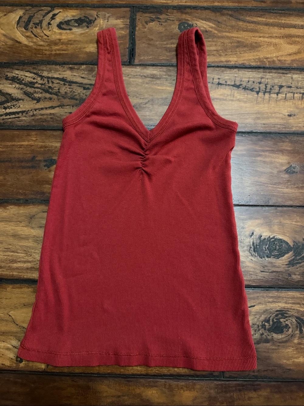 BKE Ribbed V-Neck Tank Top - Red
